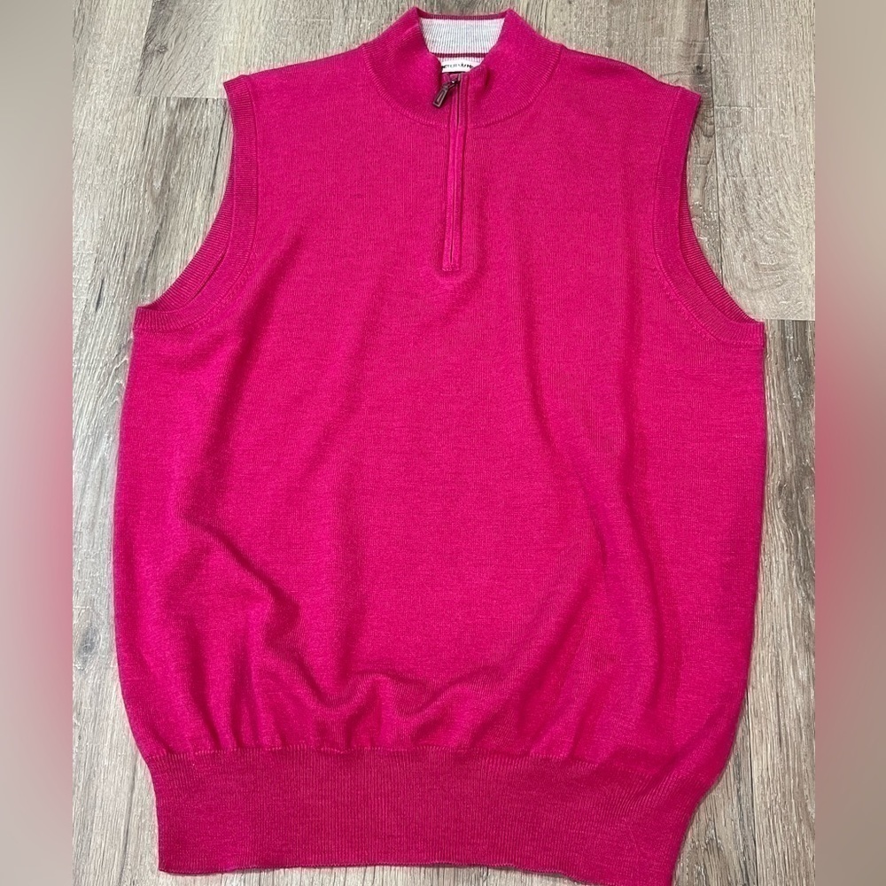 Men’s Size M Peter Millar 100% Wool Magenta Pink Vest Golf Preppy Super Soft